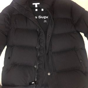 Aritzia TNA superpuff